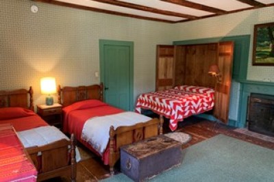 Room Room D